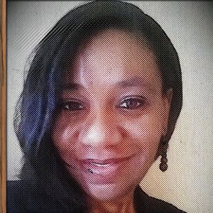 Meet your Posher, Ebony